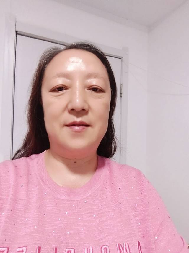 阿姨资料照片