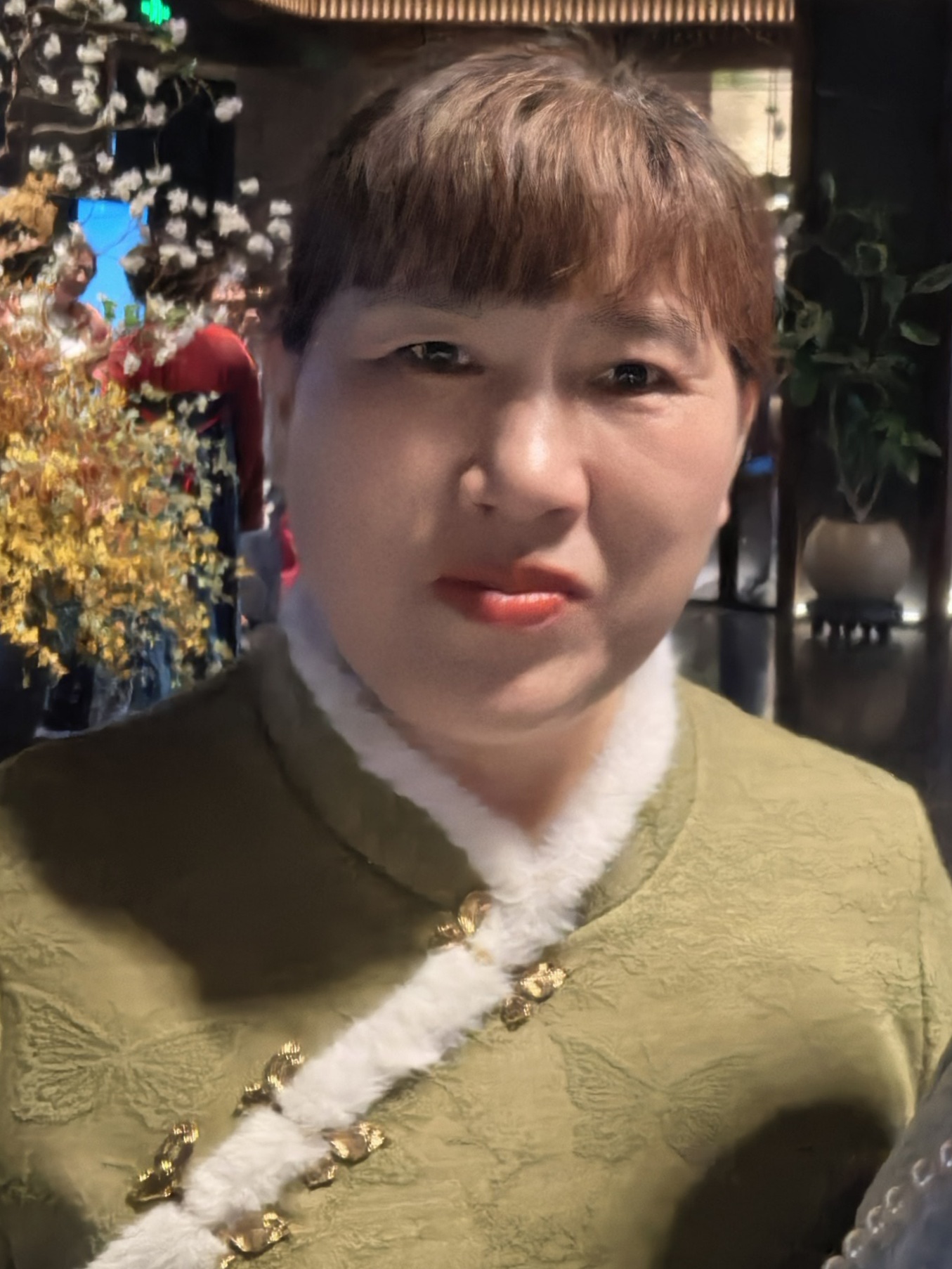 阿姨资料照片