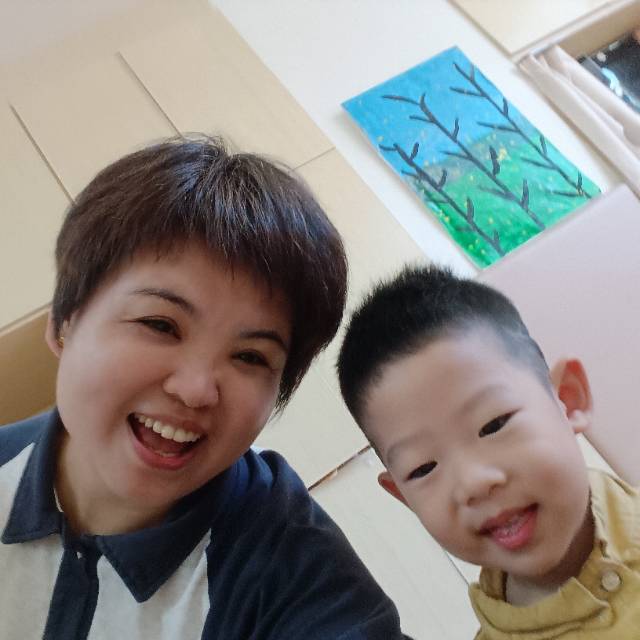 阿姨资料照片