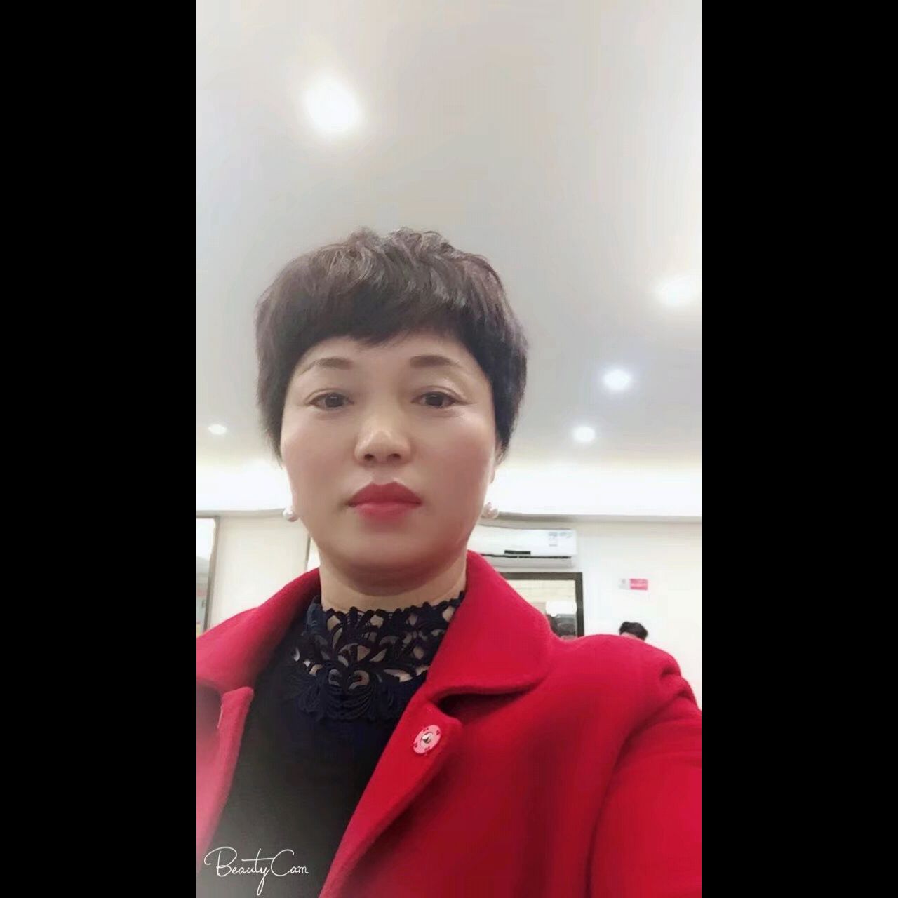 阿姨资料照片