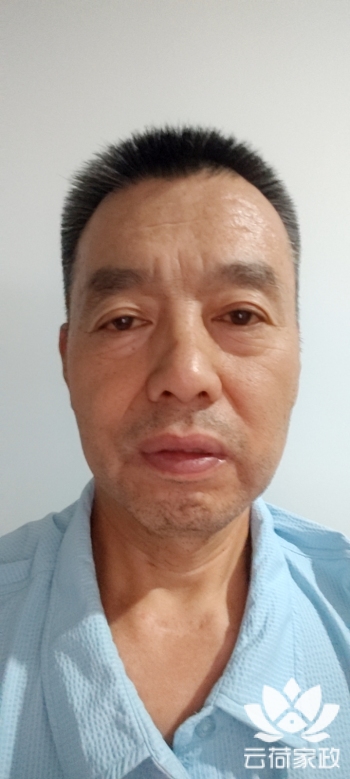 阿姨资料照片