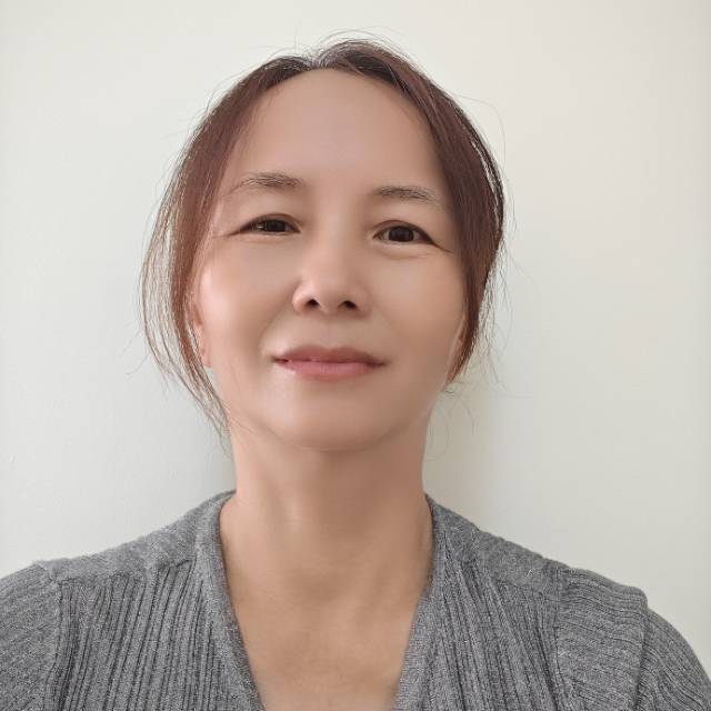 阿姨资料照片