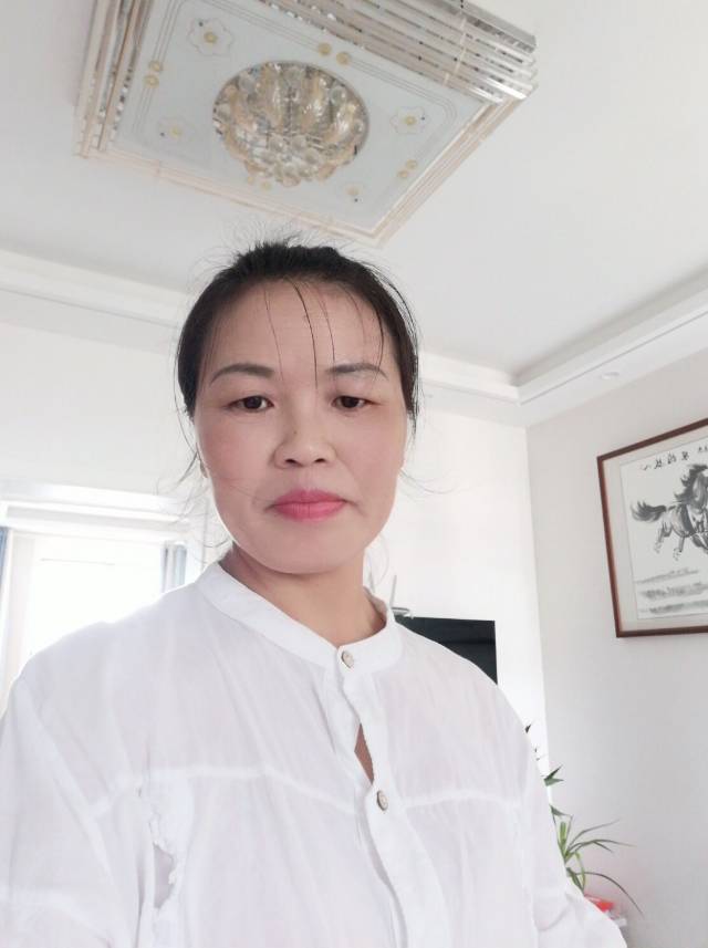 阿姨资料照片