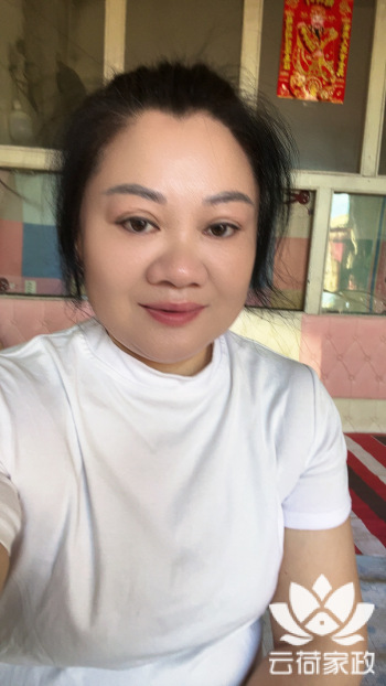 阿姨资料照片