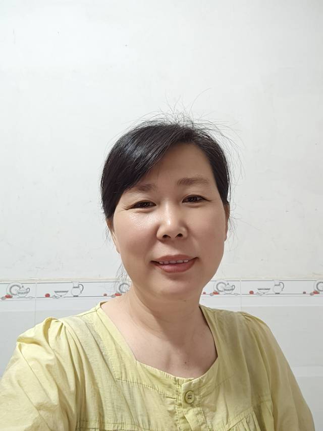 阿姨资料照片