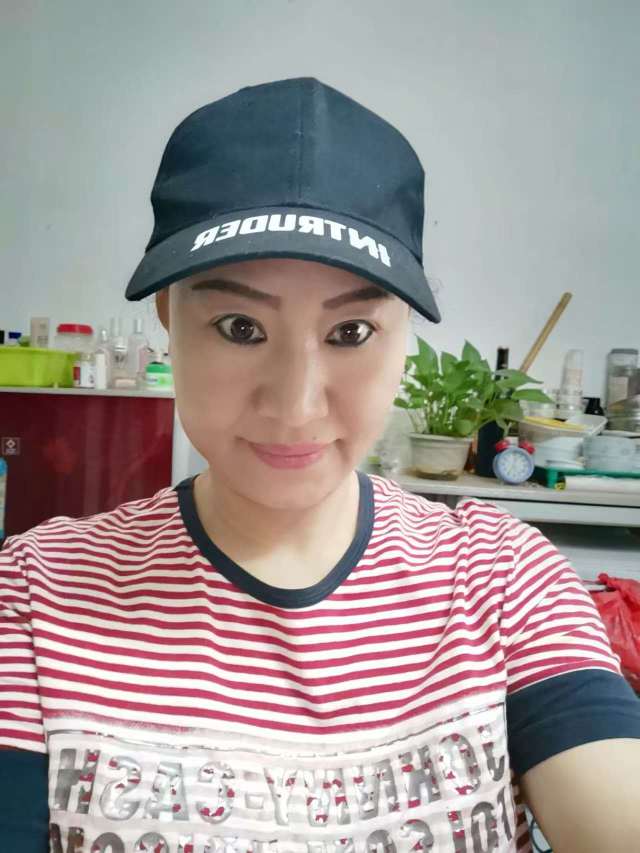 阿姨资料照片