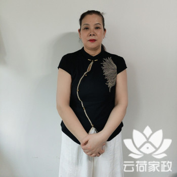 阿姨资料照片