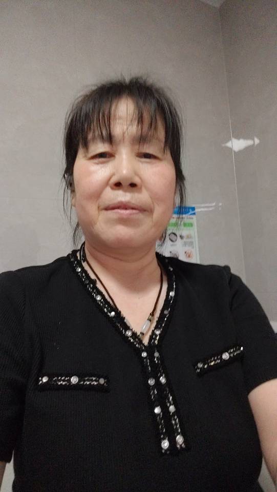 阿姨资料照片