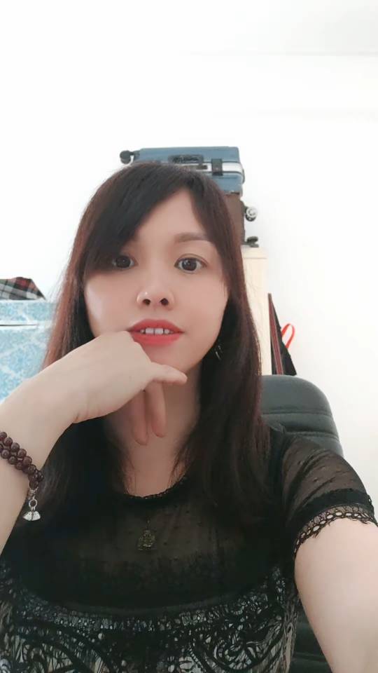 阿姨资料照片