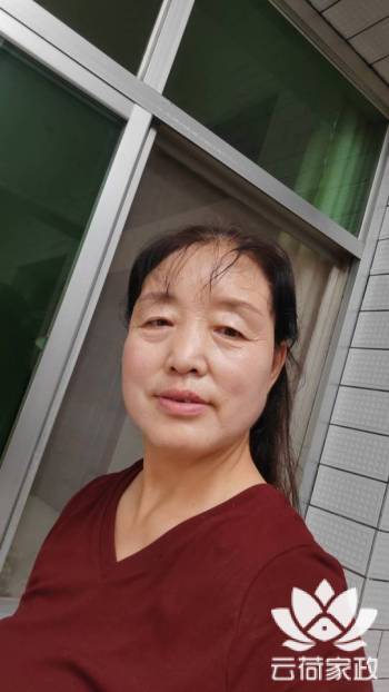 阿姨资料照片