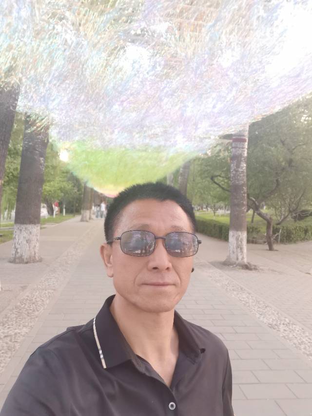 阿姨资料照片