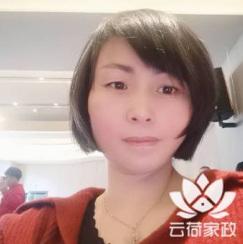 阿姨资料照片