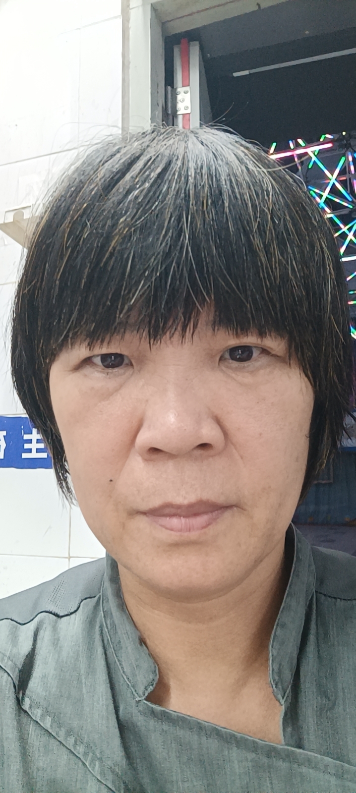 阿姨资料照片