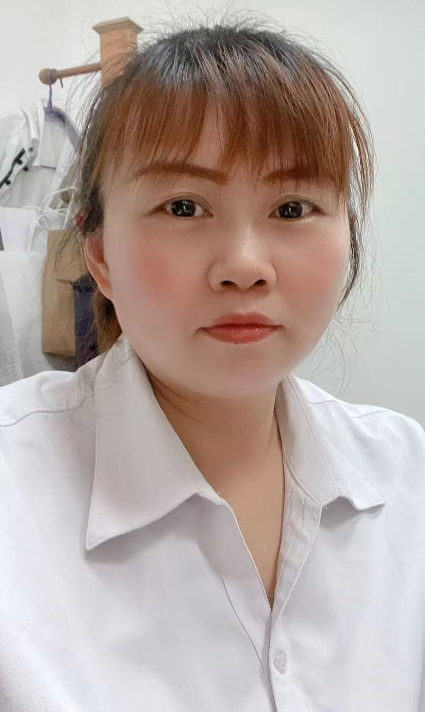 阿姨资料照片