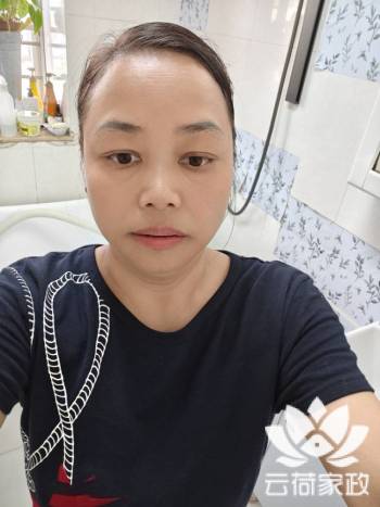 阿姨资料照片