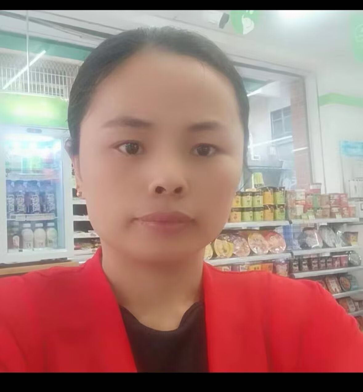 阿姨资料照片