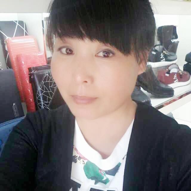 阿姨资料照片