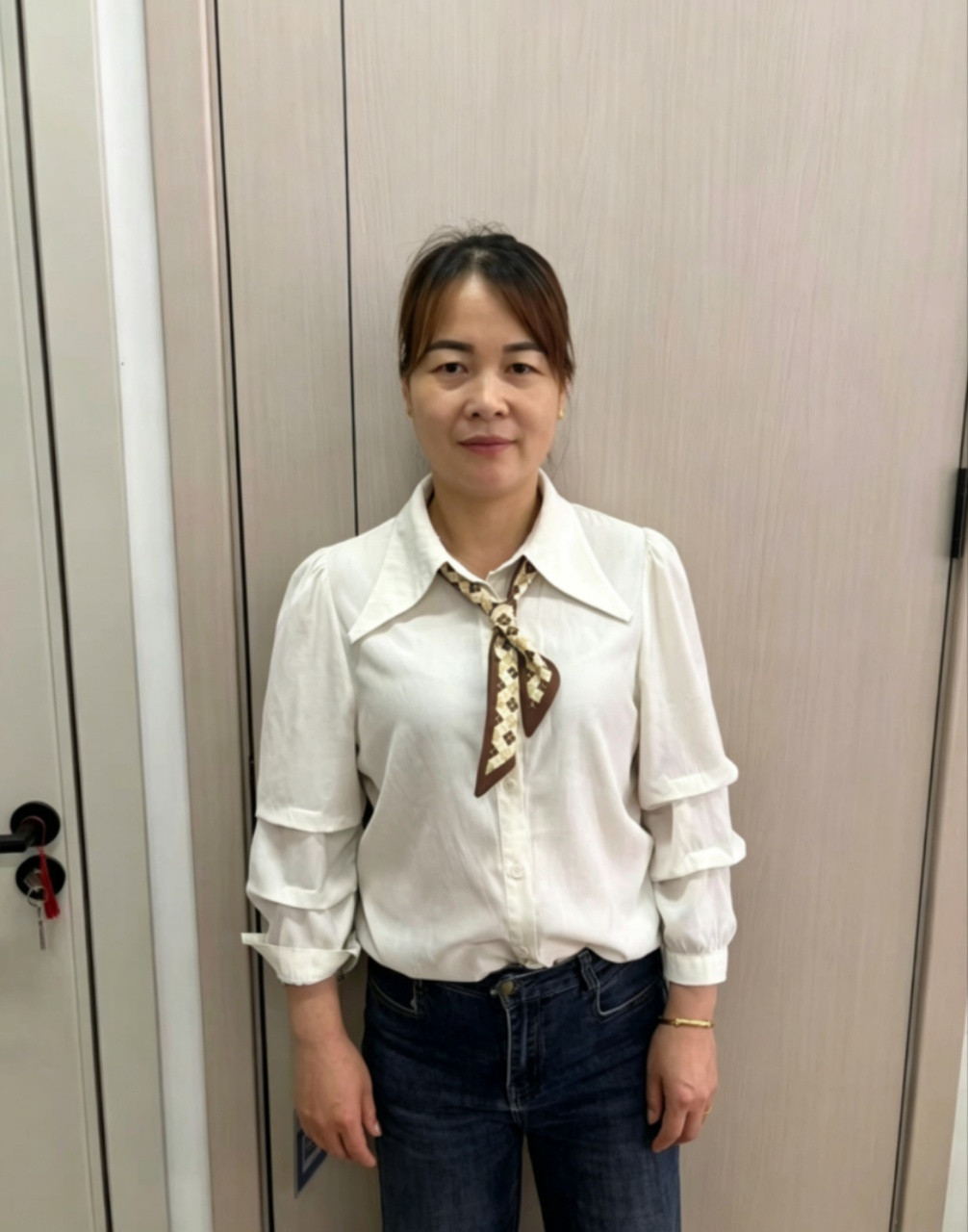 阿姨资料照片