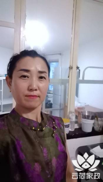 阿姨资料照片