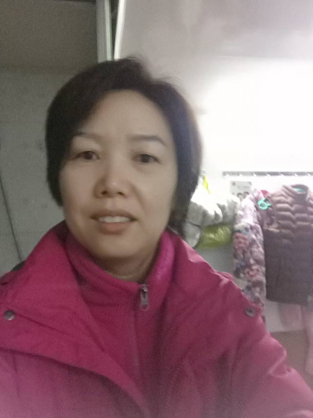 阿姨资料照片