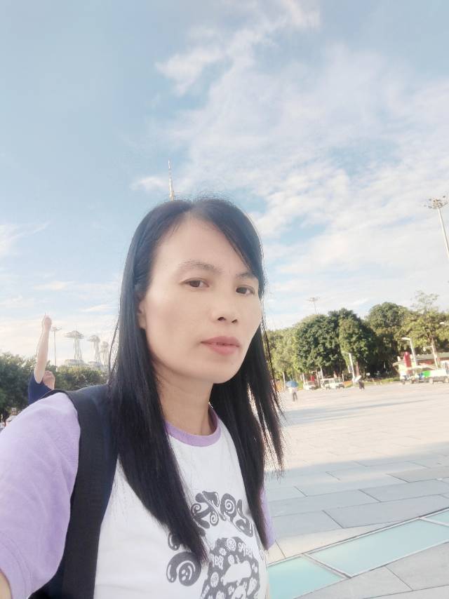 阿姨资料照片