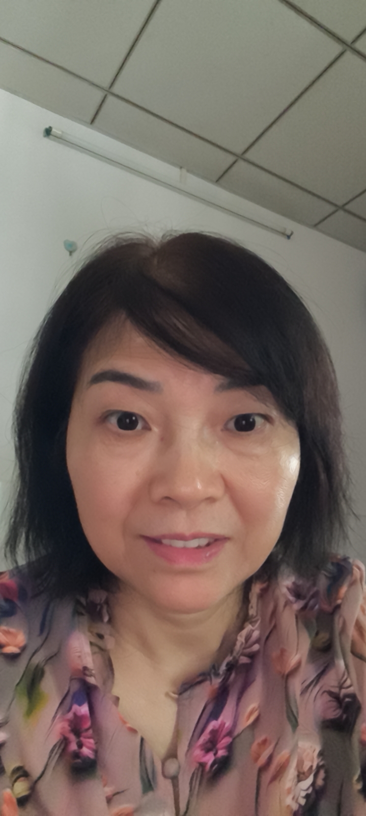 阿姨资料照片