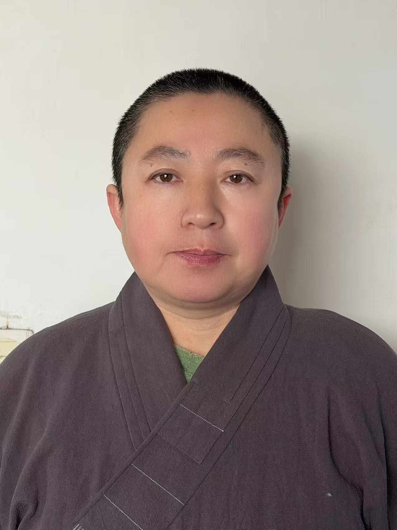阿姨资料照片