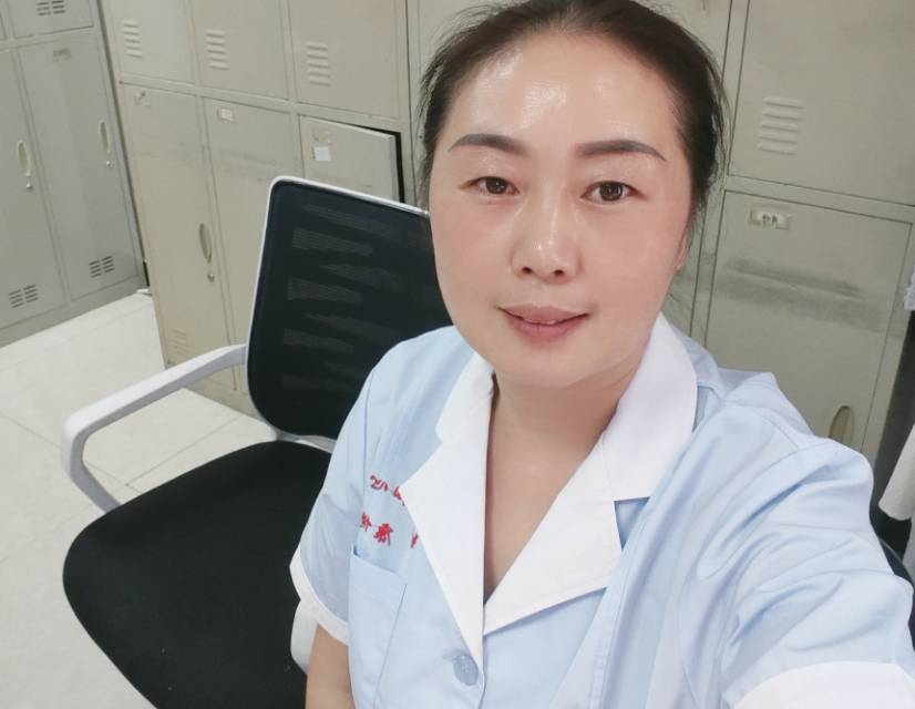 阿姨资料照片