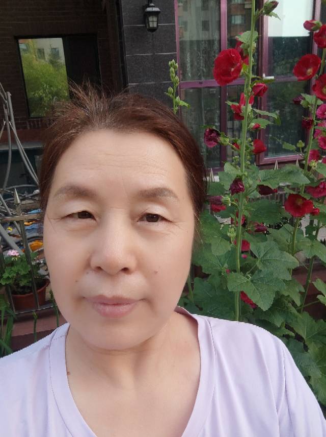 阿姨资料照片