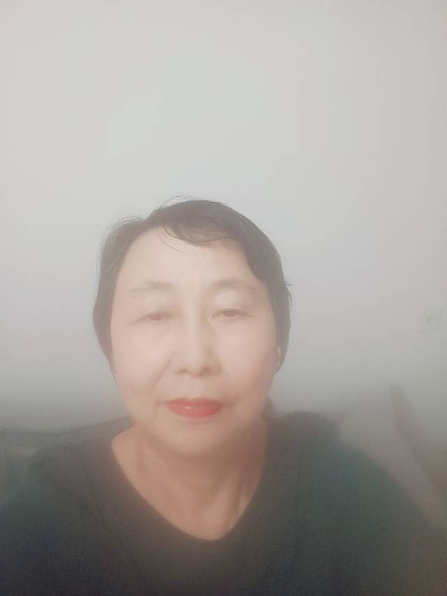 阿姨资料照片