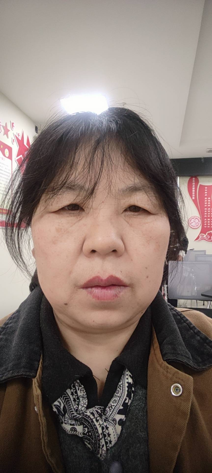 阿姨资料照片