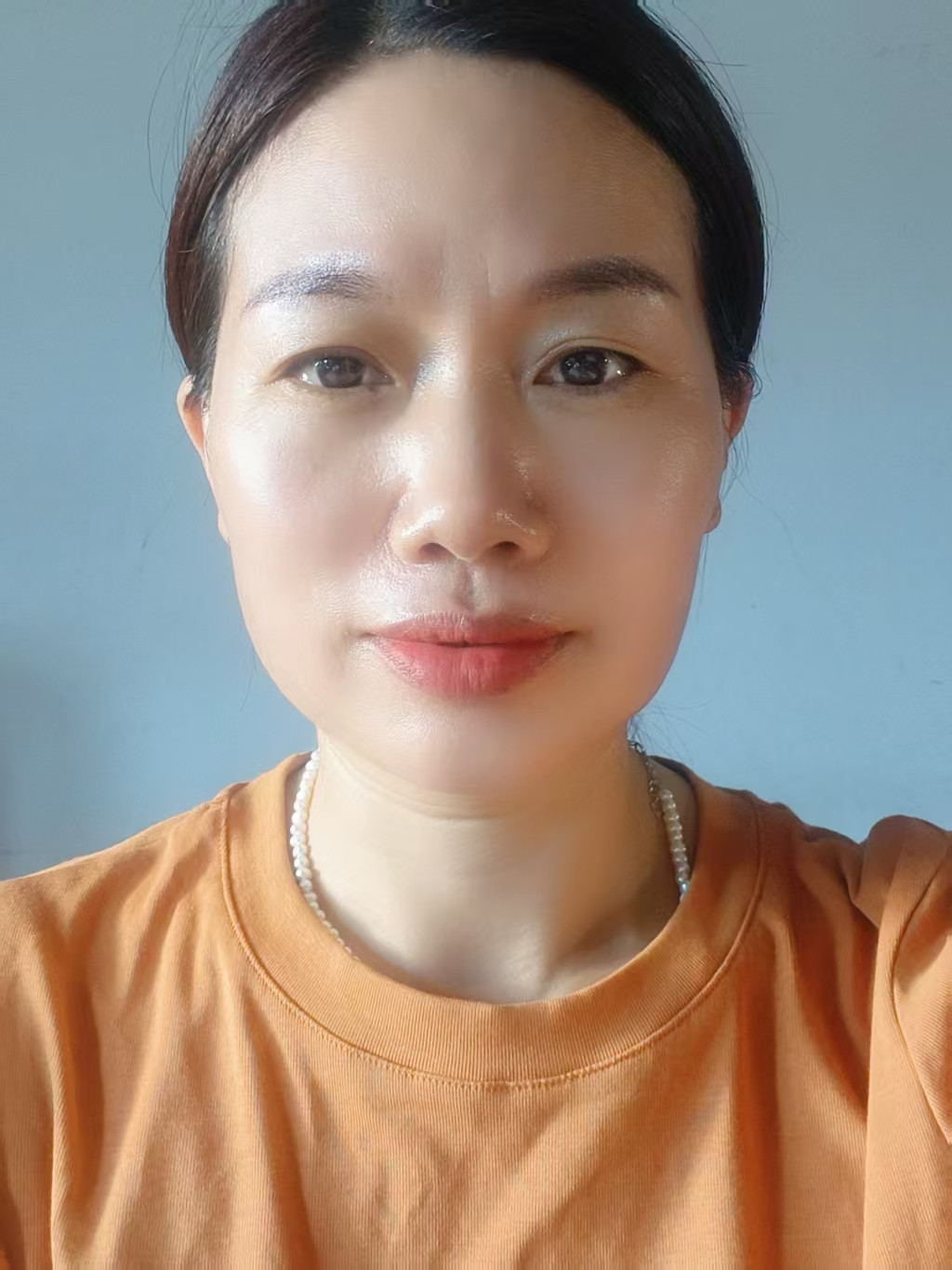 阿姨资料照片