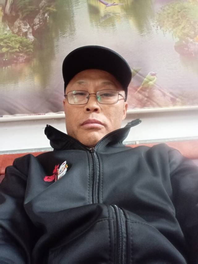阿姨资料照片