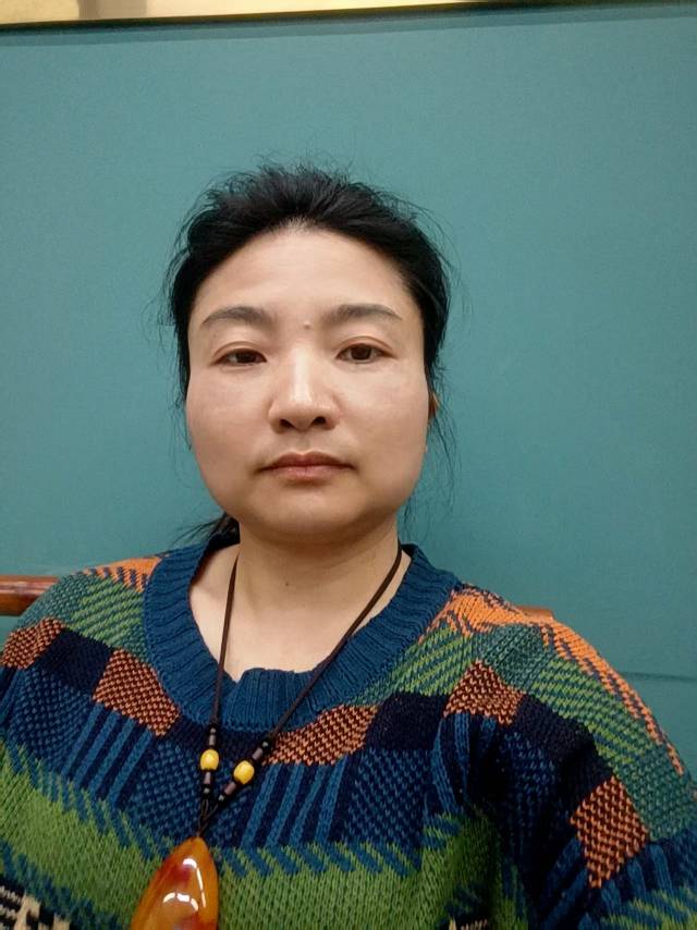 阿姨资料照片