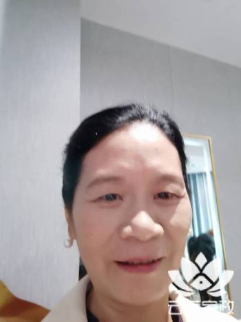 阿姨资料照片