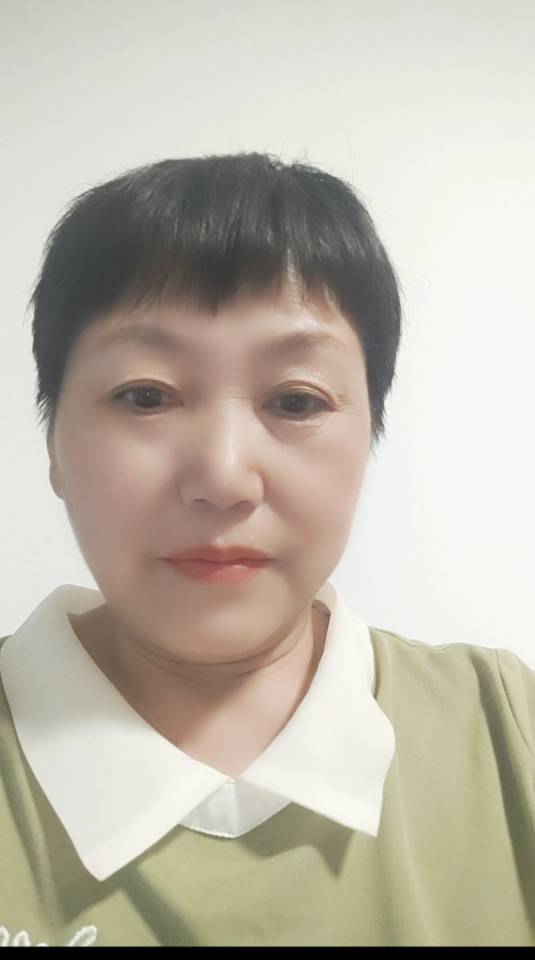 阿姨资料照片