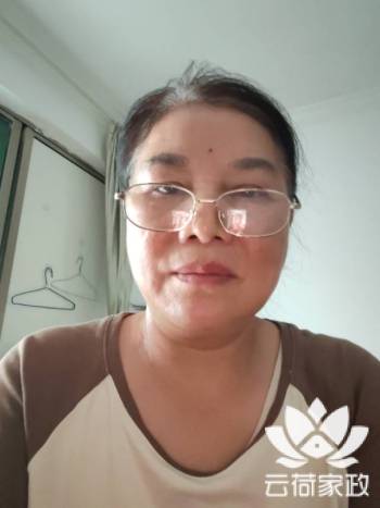 阿姨资料照片