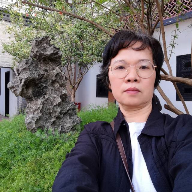 阿姨资料照片