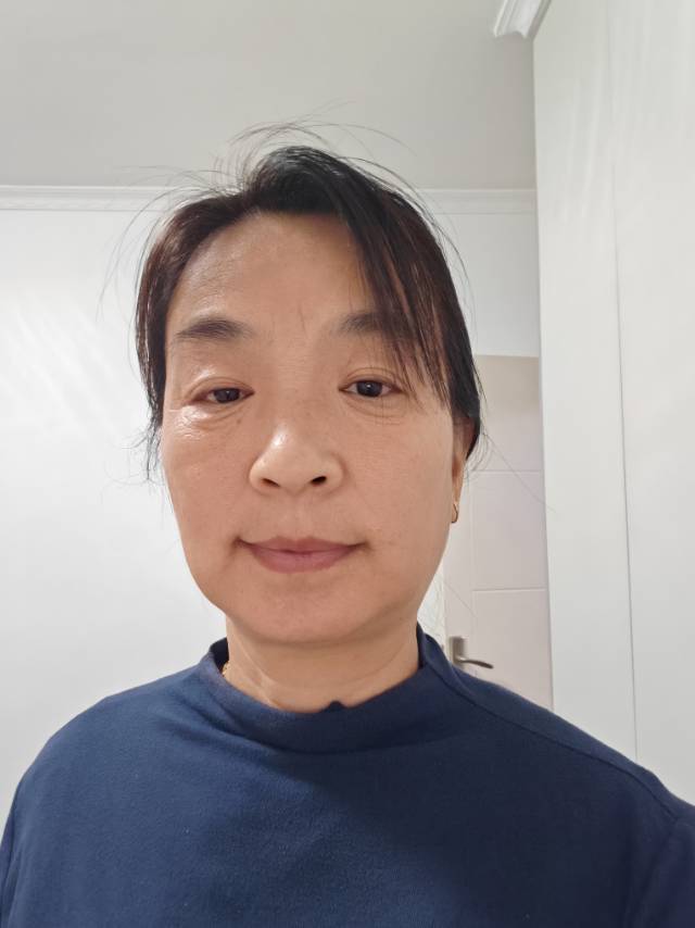 阿姨资料照片