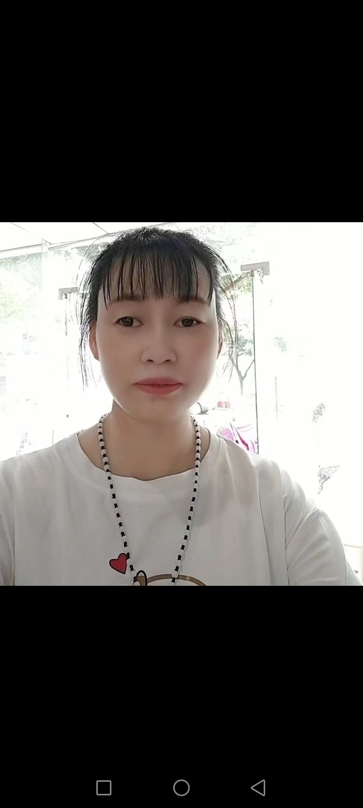 阿姨资料照片