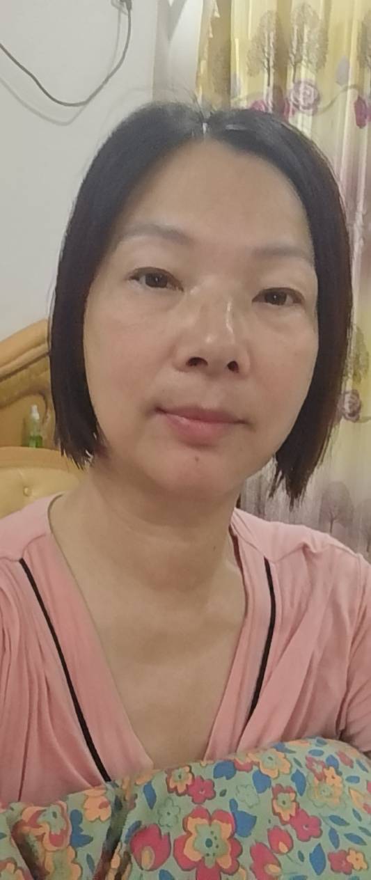 阿姨资料照片