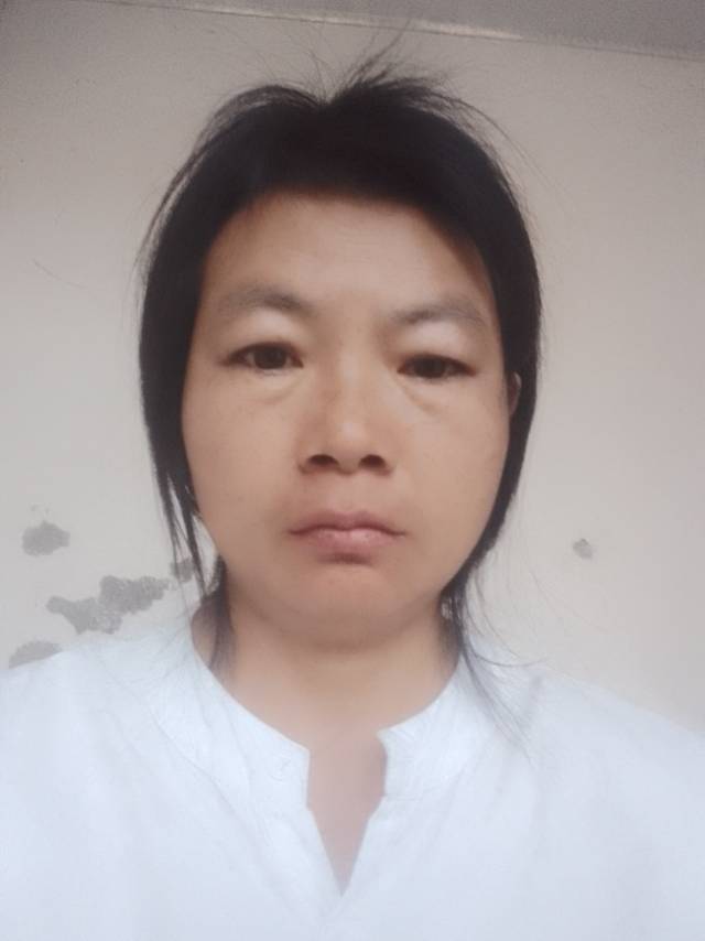 阿姨资料照片