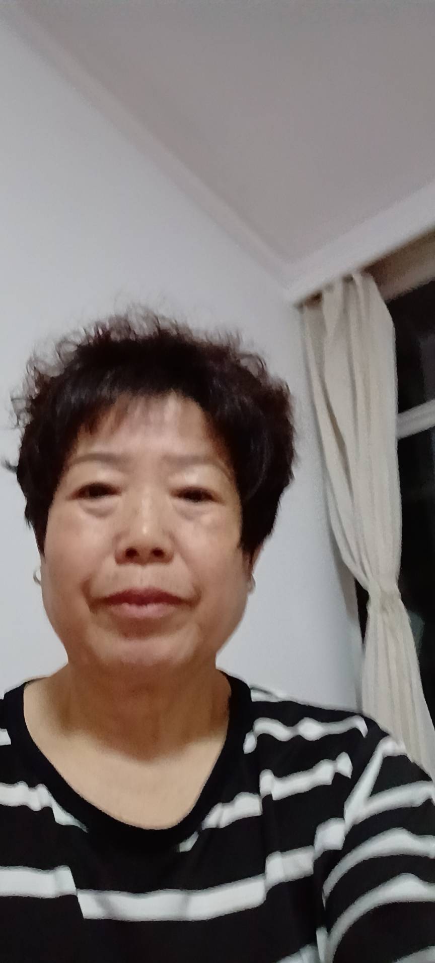 阿姨资料照片
