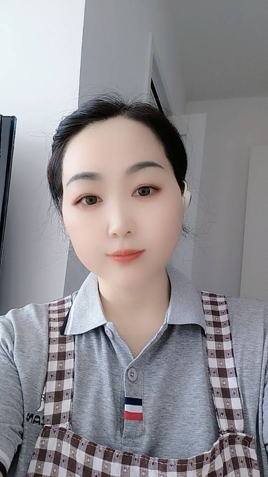 阿姨资料照片