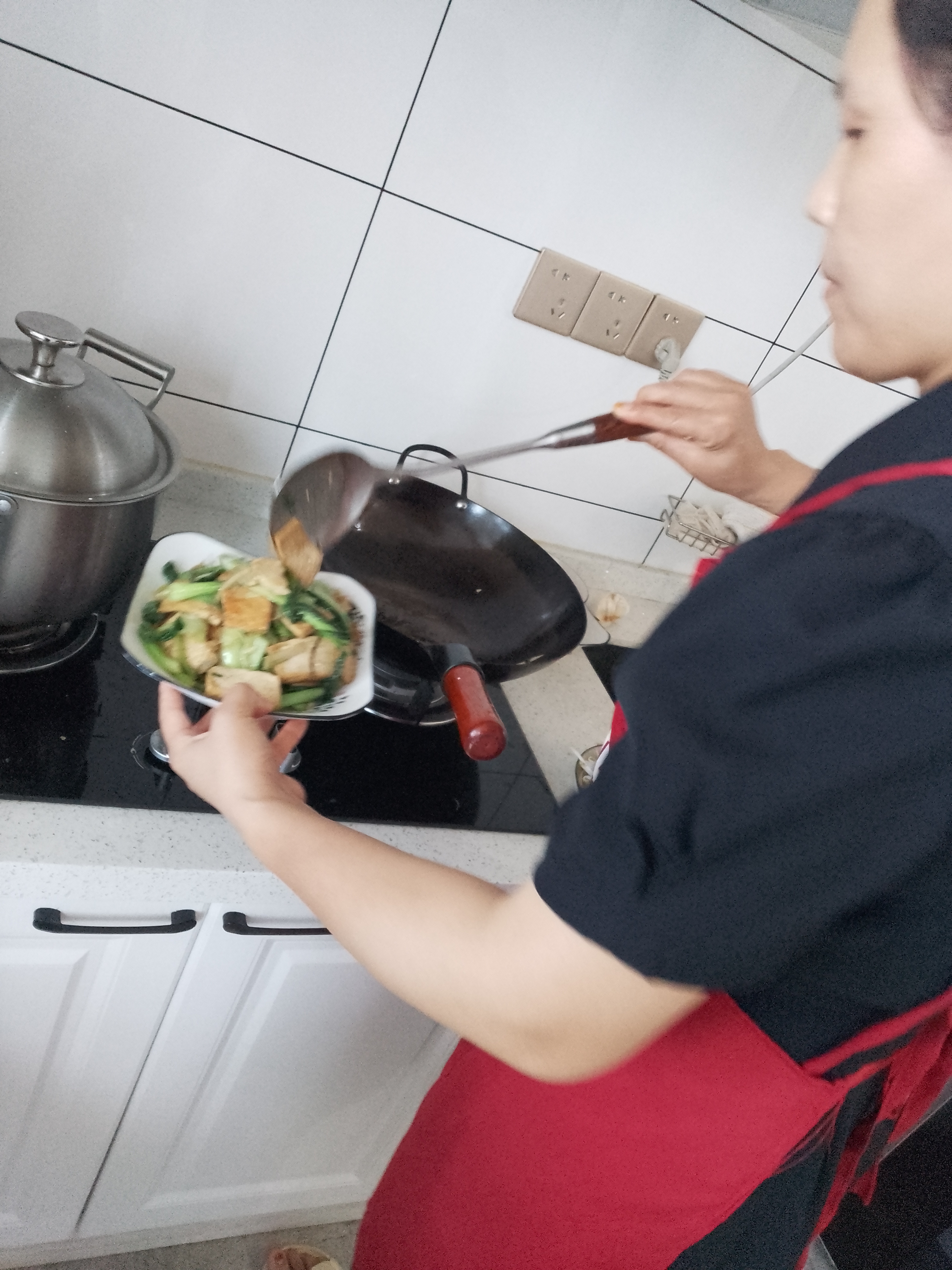 胡阿姨照片