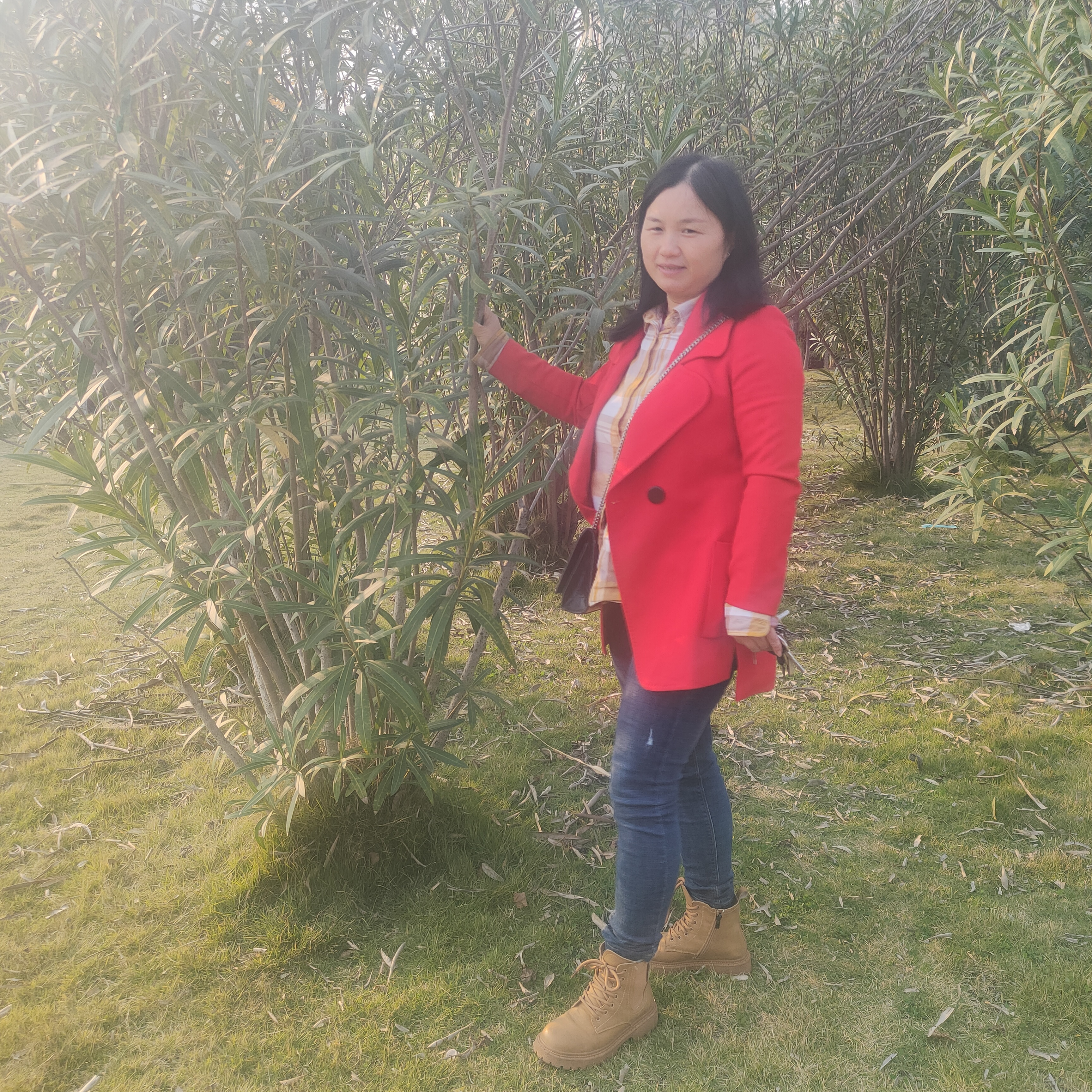 阿姨照片