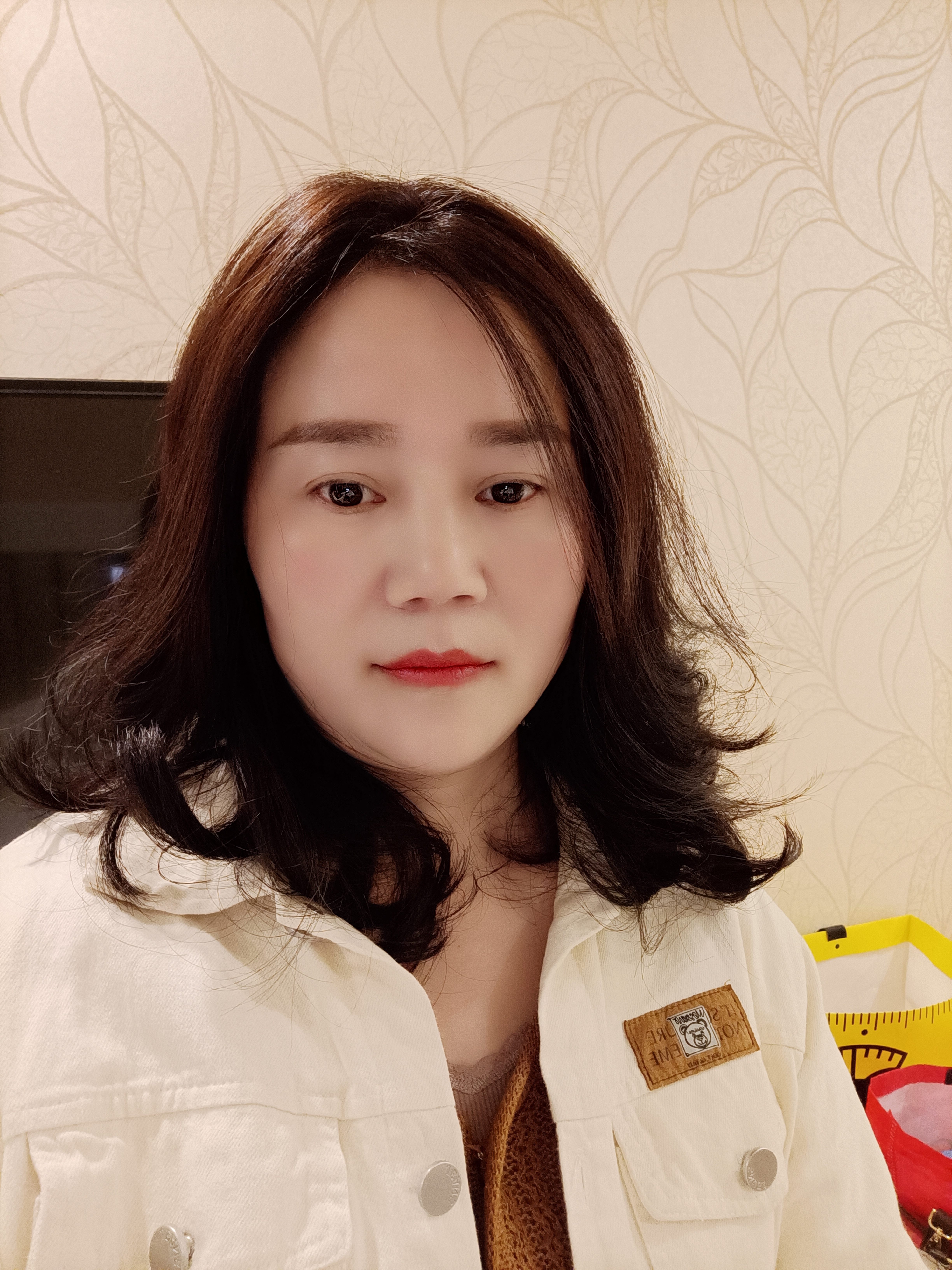 阿姨资料照片