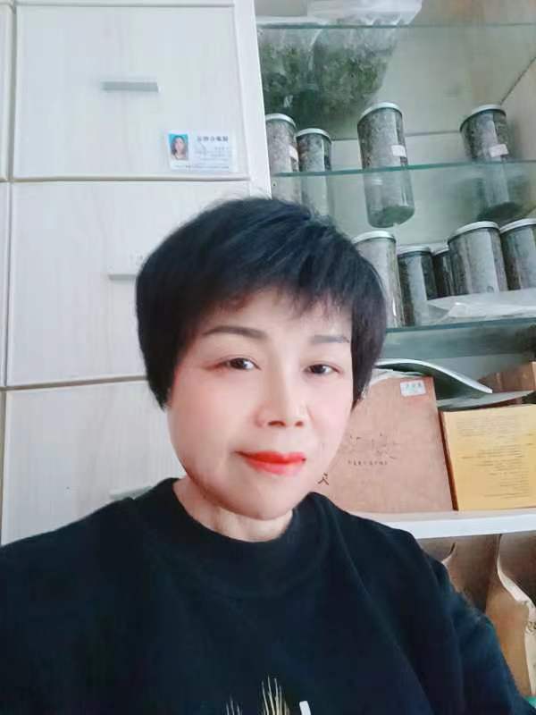 李阿姨照片
