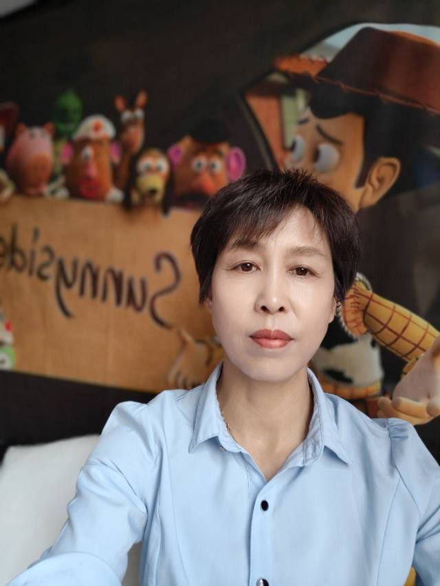 阿姨资料照片