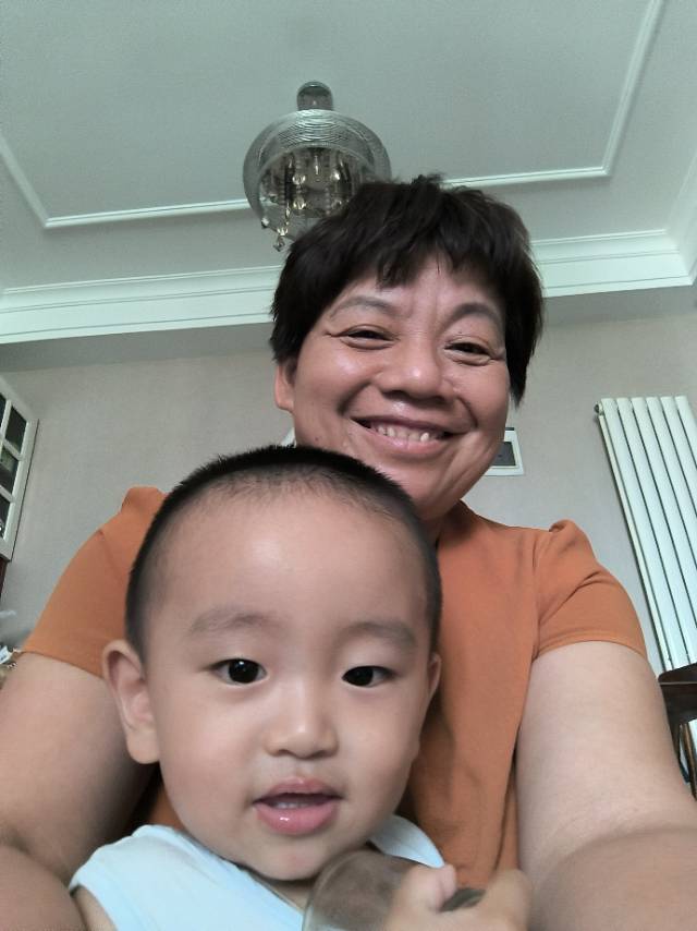 毕阿姨照片